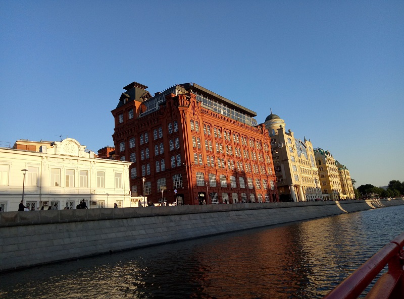 P80526-193741.jpg