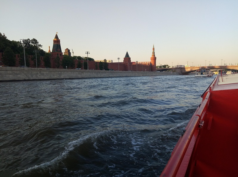 P80526-195000.jpg