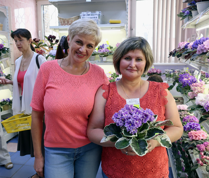 Света-и-Наташа-Д-С.jpg