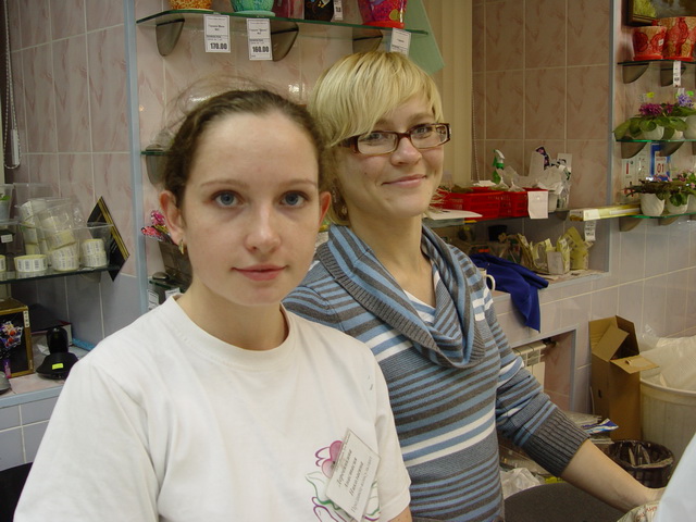 Продавцы-консультанты.jpg