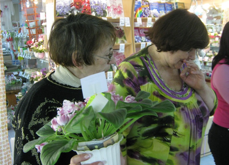 Г.П.Пузырева и Н.Р.Боброва (2).JPG